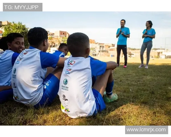 回顾老足球球星经典MV带你重温绿茵赛场热血与辉煌瞬间